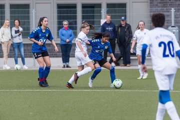 Bild 410 - wBJ Alstertal-Langenhorn - VfL Pinneberg : Ergebnis: 2:3